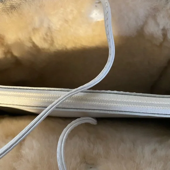 UGG Tan and Cream/White Women's Shearling-Sheepskin Mini Bag - Picture 16 of 16